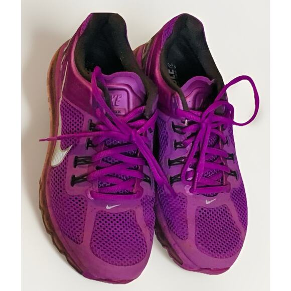 Nike Air Max 2013 Women's Size 9 Purple Violet lightly used Pegasus 555363-500 - Picture 2 of 8